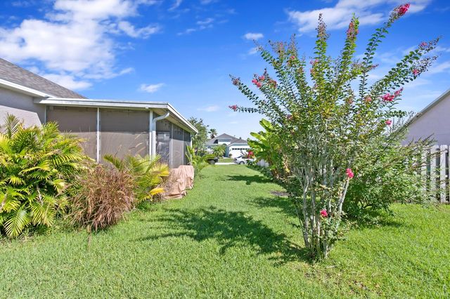 14316 SKY FLOWER LANE, Tampa, FL 33626