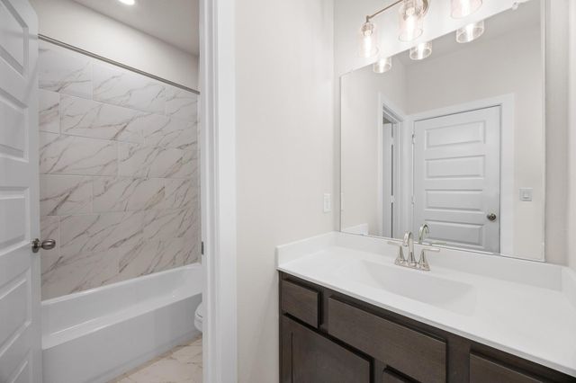 613 Buckaroo DR, Georgetown, TX 78633