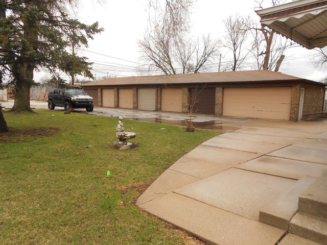 6122 S KOLMAR Avenue 1, Chicago, IL 60629