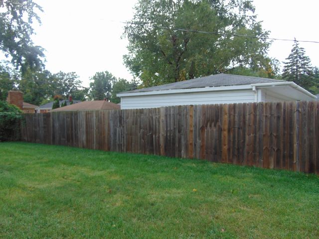 1616 Genesee Drive, Royal Oak City, MI 48073