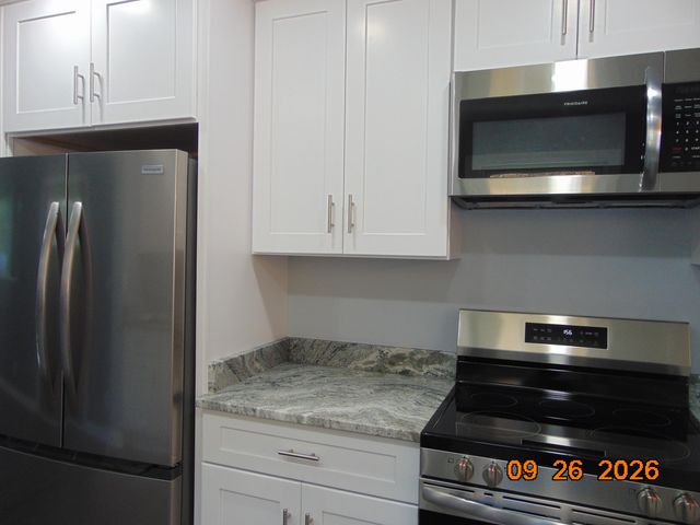1616 Genesee Drive, Royal Oak City, MI 48073