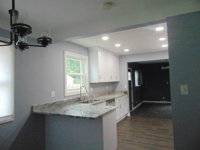 1616 Genesee Drive, Royal Oak City, MI 48073