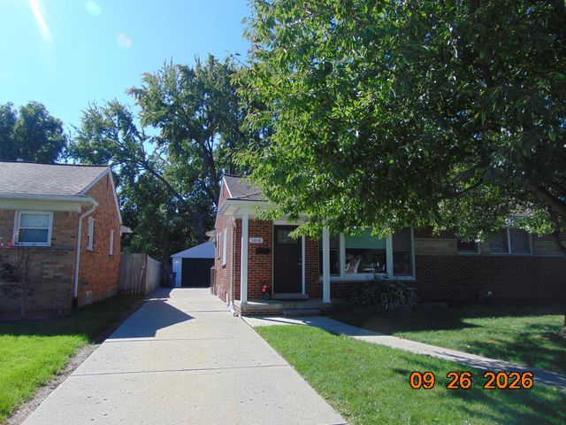 1616 Genesee Drive, Royal Oak City, MI 48073