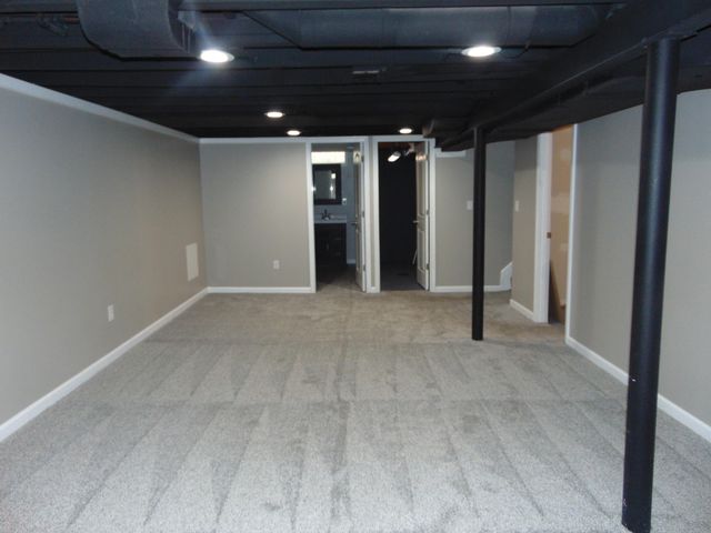 1616 Genesee Drive, Royal Oak City, MI 48073