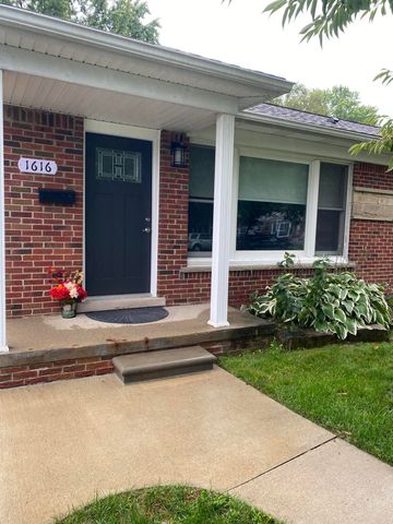 1616 Genesee Drive, Royal Oak City, MI 48073