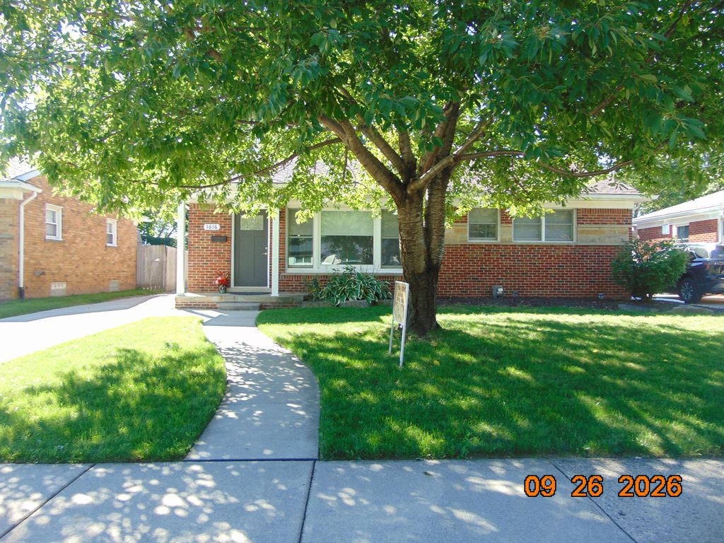 1616 Genesee Drive, Royal Oak City, MI 48073