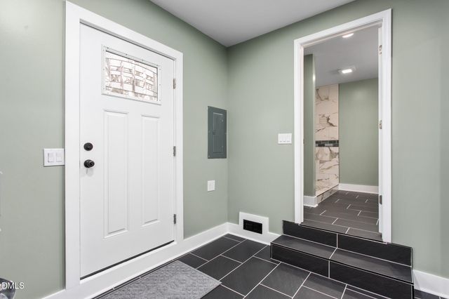 1615 Preston Street, Burlington, NC 27217