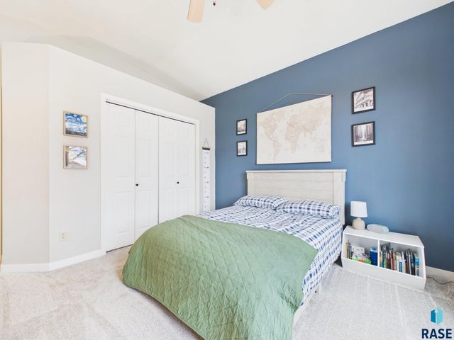 112 W St Andrews Dr Drive, Sioux Falls, SD 57108