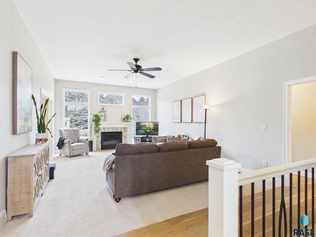 112 W St Andrews Dr Drive, Sioux Falls, SD 57108