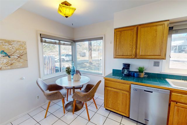 3629 Villa B, Los Alamos, NM 87544