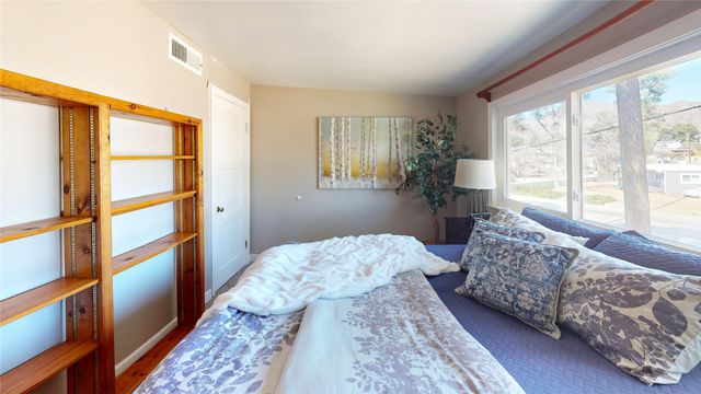 3629 Villa B, Los Alamos, NM 87544