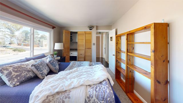 3629 Villa B, Los Alamos, NM 87544