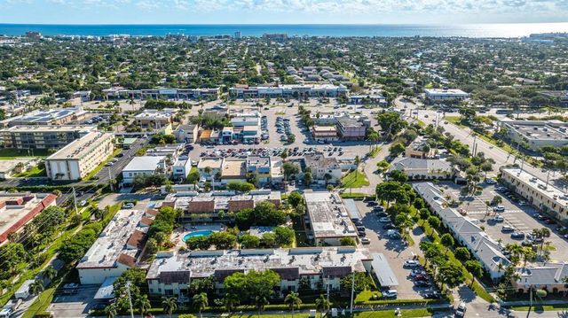 860 SE 6th Avenue 303, Deerfield Beach, FL 33441