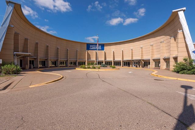 7308 Unity Lane N, Brooklyn Park, MN 55443