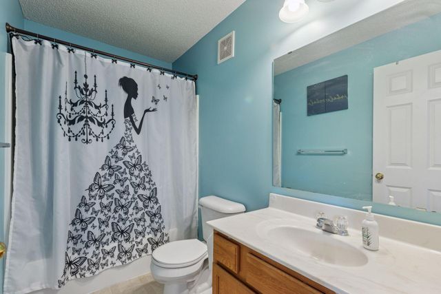 7308 Unity Lane N, Brooklyn Park, MN 55443