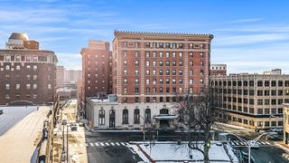 140 Chestnut St 619, Springfield, MA 01103