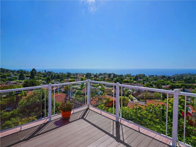 1132 Via Zumaya, Palos Verdes Peninsula, CA 90274