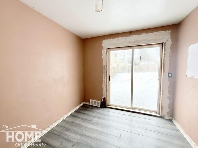 2624 Miller Road, Flint, MI 48503