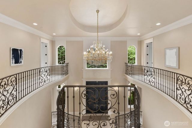 2010 222nd Avenue SE, Sammamish, WA 98075