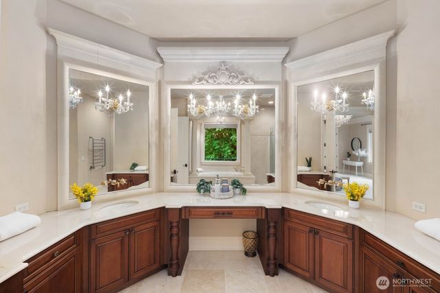 2010 222nd Avenue SE, Sammamish, WA 98075
