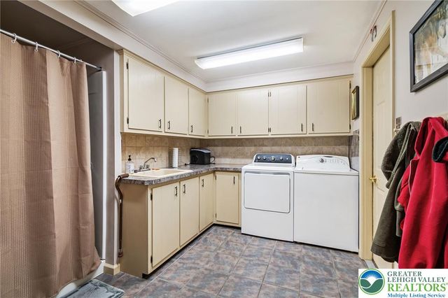 4563 Stony Ridge Road, Weisenberg Twp, PA 18066