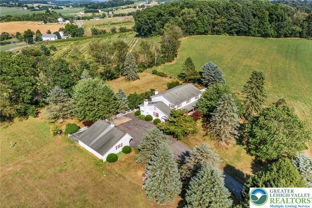 4563 Stony Ridge Road, Weisenberg Twp, PA 18066