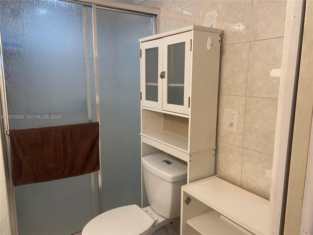 9370 Sunrise Lakes Blvd 209, Sunrise, FL 33322