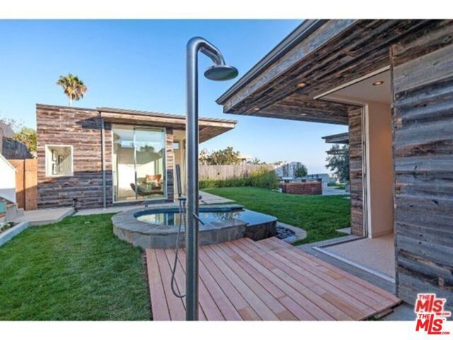 16799 Charmel Lane, Los Angeles, CA 90272