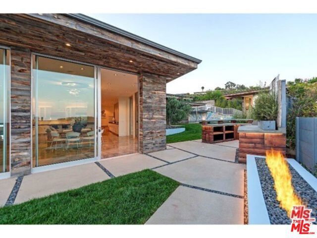16799 Charmel Lane, Los Angeles, CA 90272