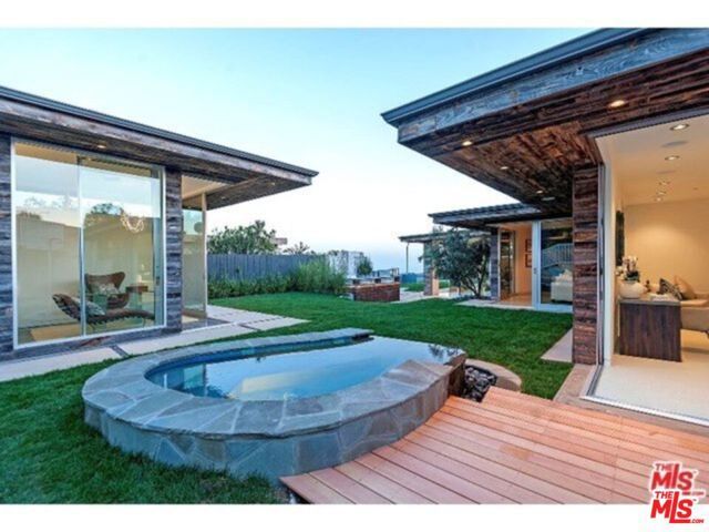 16799 Charmel Lane, Los Angeles, CA 90272