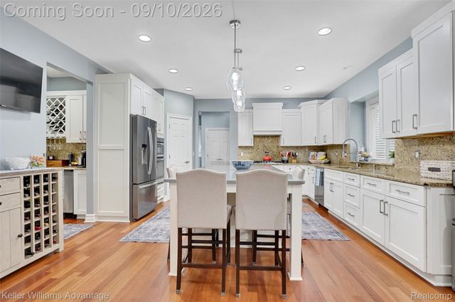 2459 Overbrook, Highland Charter Township, MI 48357