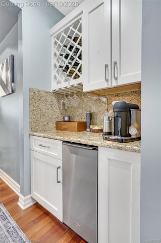 2459 Overbrook, Highland Charter Township, MI 48357