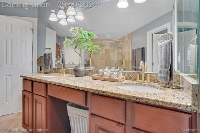 2459 Overbrook, Highland Charter Township, MI 48357