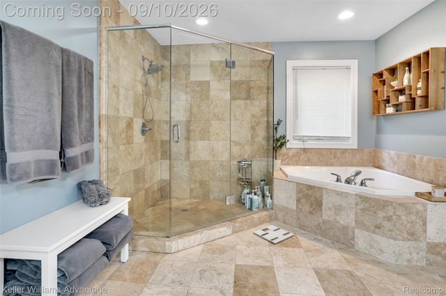 2459 Overbrook, Highland Charter Township, MI 48357