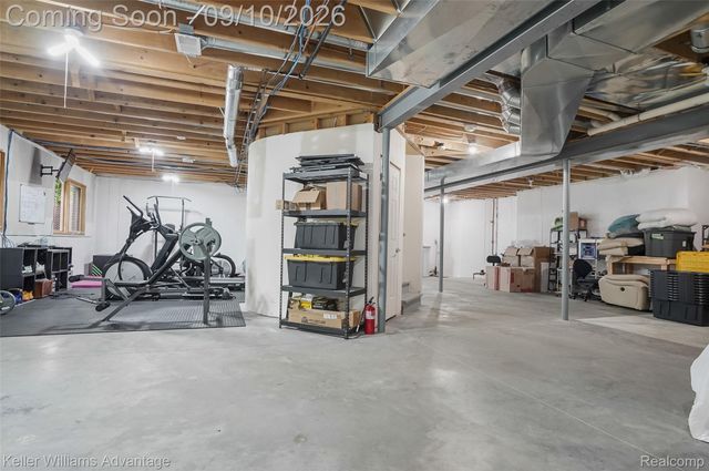 2459 Overbrook, Highland Charter Township, MI 48357