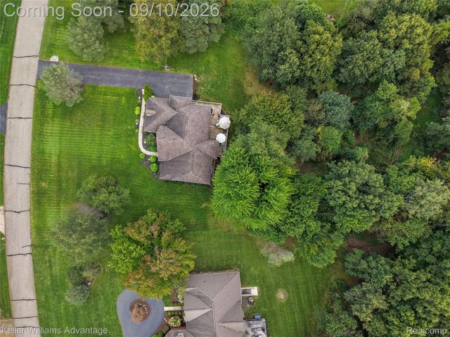 2459 Overbrook, Highland Charter Township, MI 48357