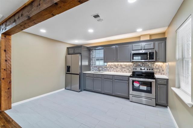 8714 Quinn Street, Dallas, TX 75217