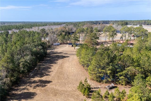 5856 Alma Highway, Waycross, GA 31501