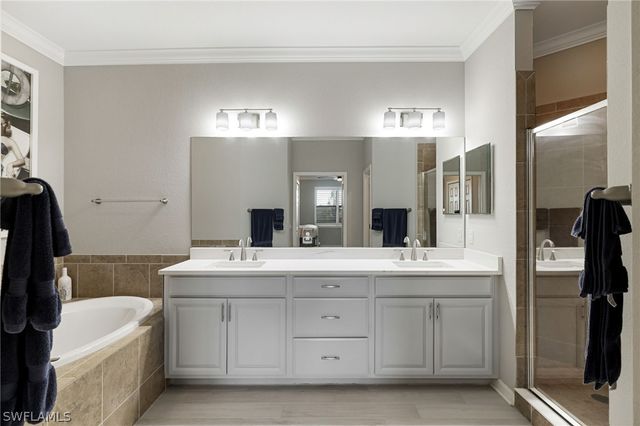 28531 Carlow CT 1502, Bonita Springs, FL 34135