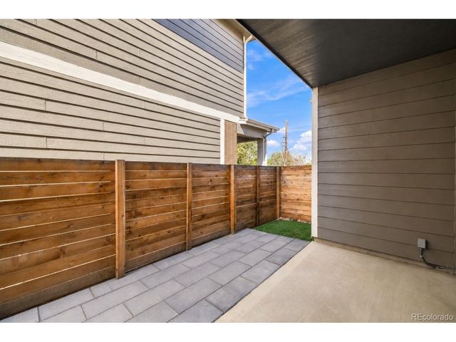 5280 E 64th Ave, Commerce City, CO 80022
