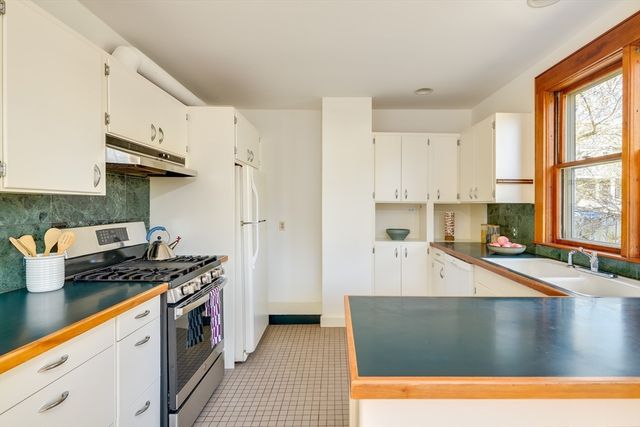 20 Cameron Avenue, Somerville, MA 02144