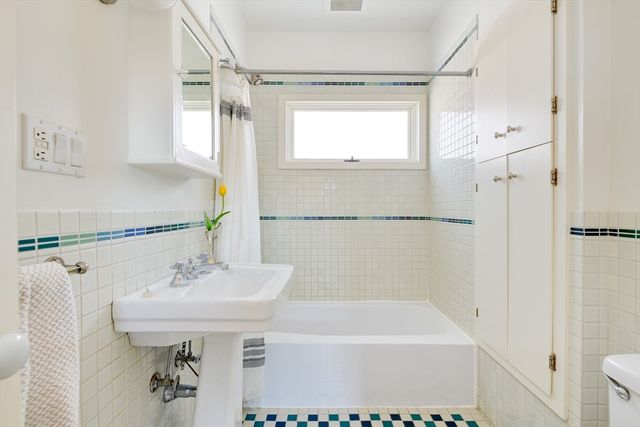 20 Cameron Avenue, Somerville, MA 02144