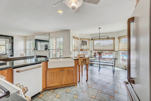 47 S JOSEPHINE Court, Des Plaines, IL 60016