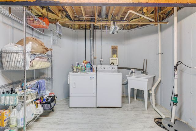 47 S JOSEPHINE Court, Des Plaines, IL 60016