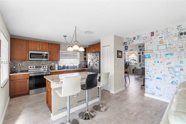 12614 NW 12th Ct, Sunrise, FL 33323