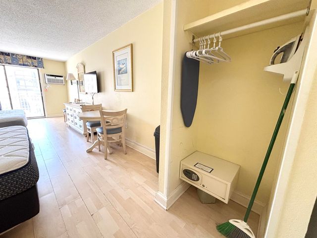 1205 S Ocean Blvd Unit 50401, Myrtle Beach, SC 29579