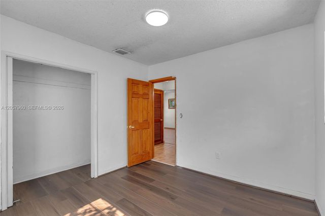 267 E 56th St, Hialeah, FL 33013