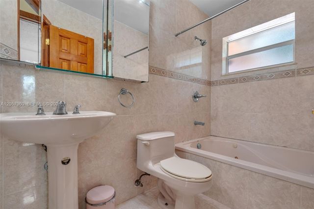 267 E 56th St, Hialeah, FL 33013
