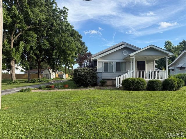 1306 Main Street, South Roxana, IL 62087