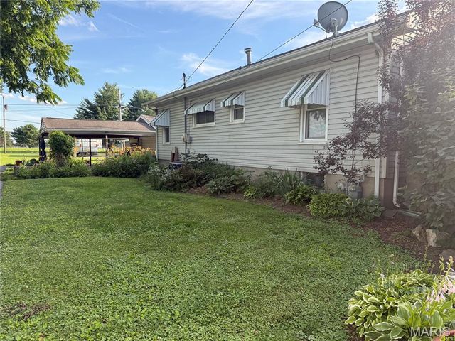 1306 Main Street, South Roxana, IL 62087